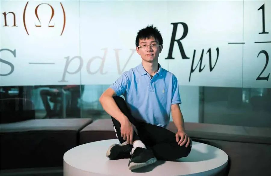 那个男人又来了！曹原获凝聚态物理领域青年物理学家最高奖